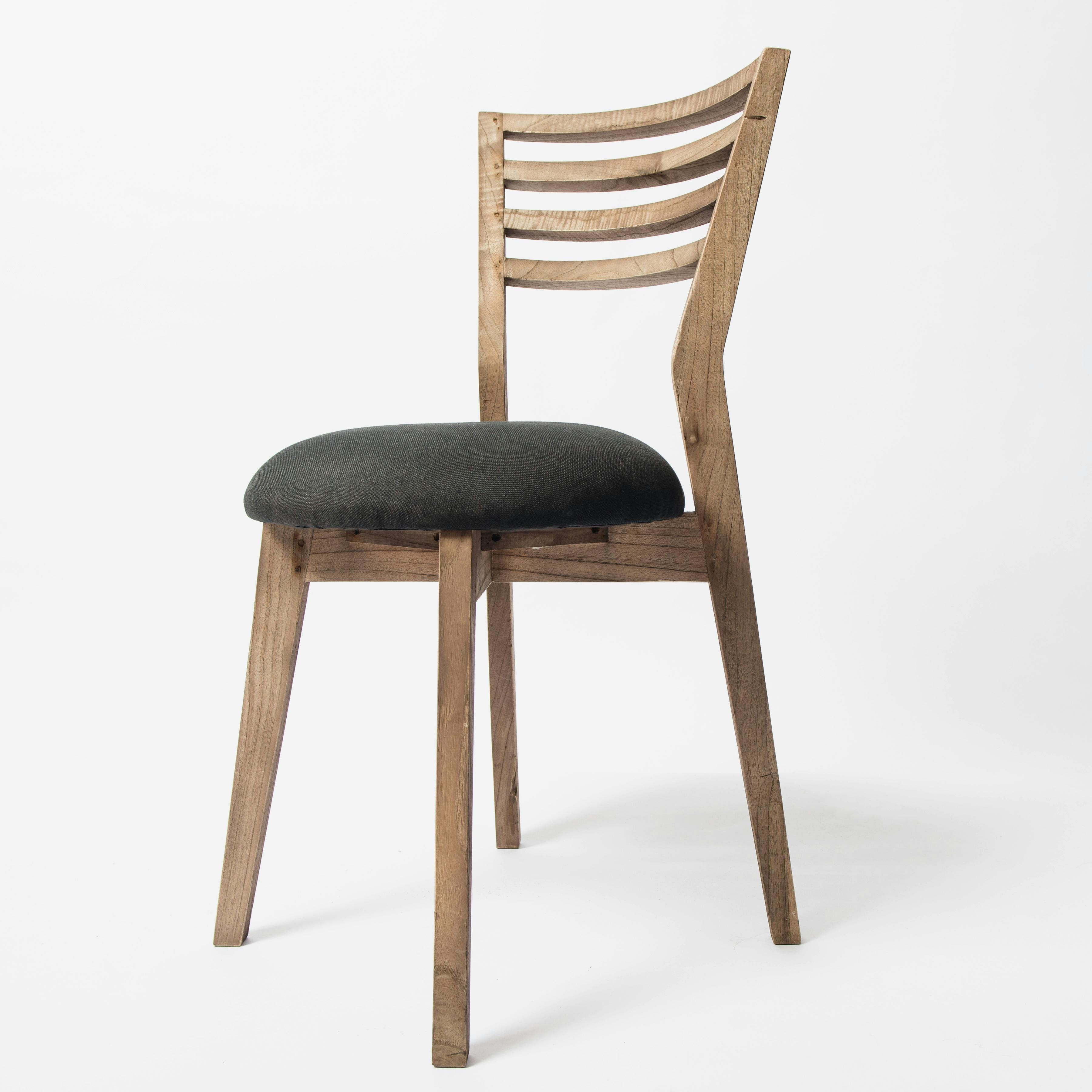 Silla Tapizada Moderna
